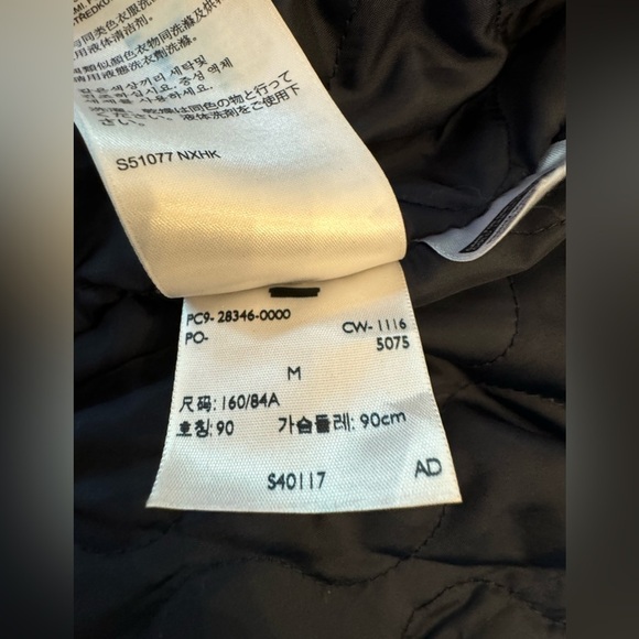 Levi's Jean Jacket w Sherpa & Quilted Lining, sz M - Picture 12 of 13